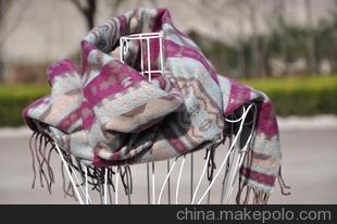 外贸尾单民族风系列女士披肩 冬季保暖必备服饰-- 金坛市祺悦围巾有限公司